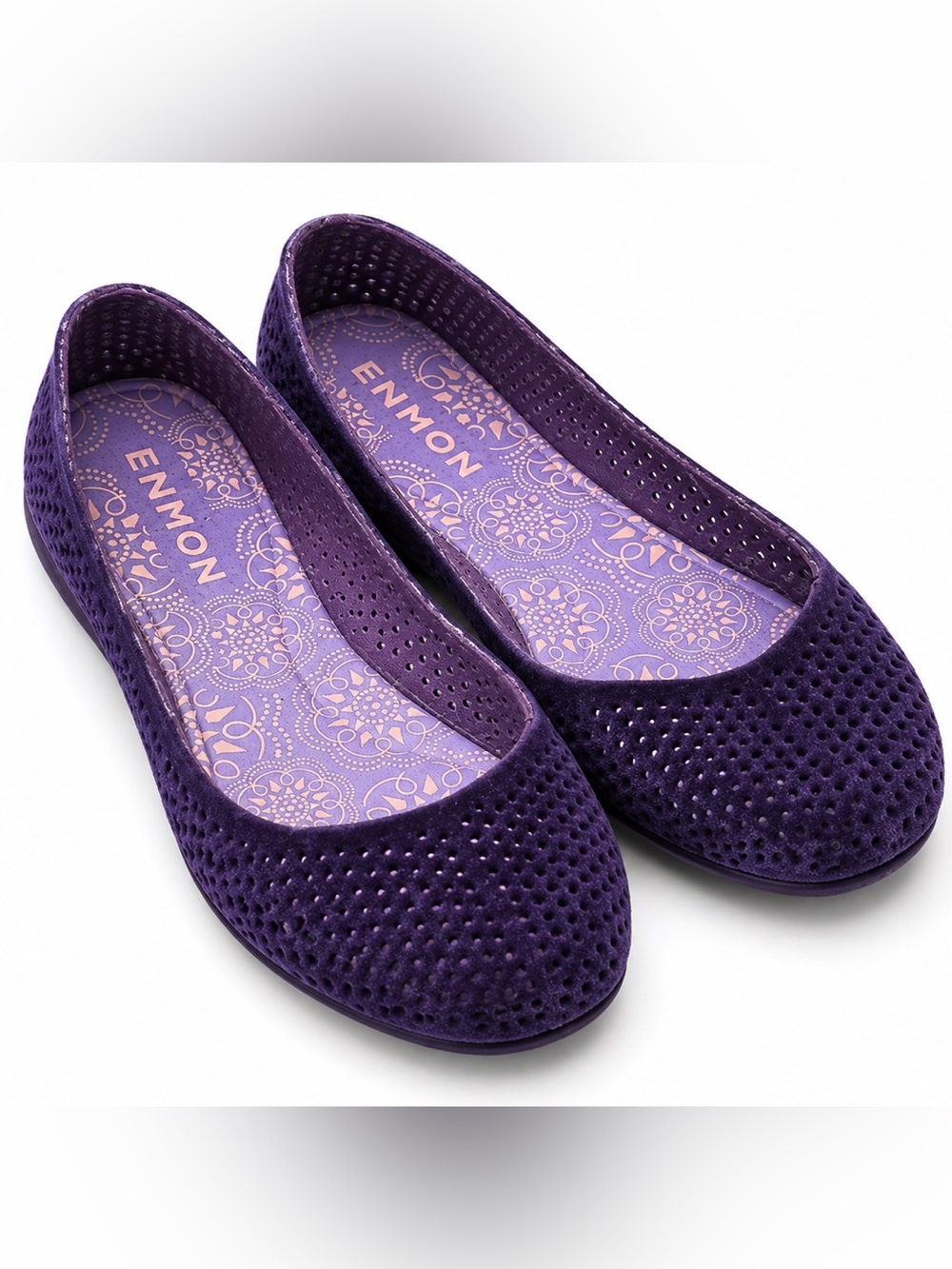 Laser-Cut Deep purple Perforated Ballet Flats Women USA 6 (BRA 35 / EUR 37)
